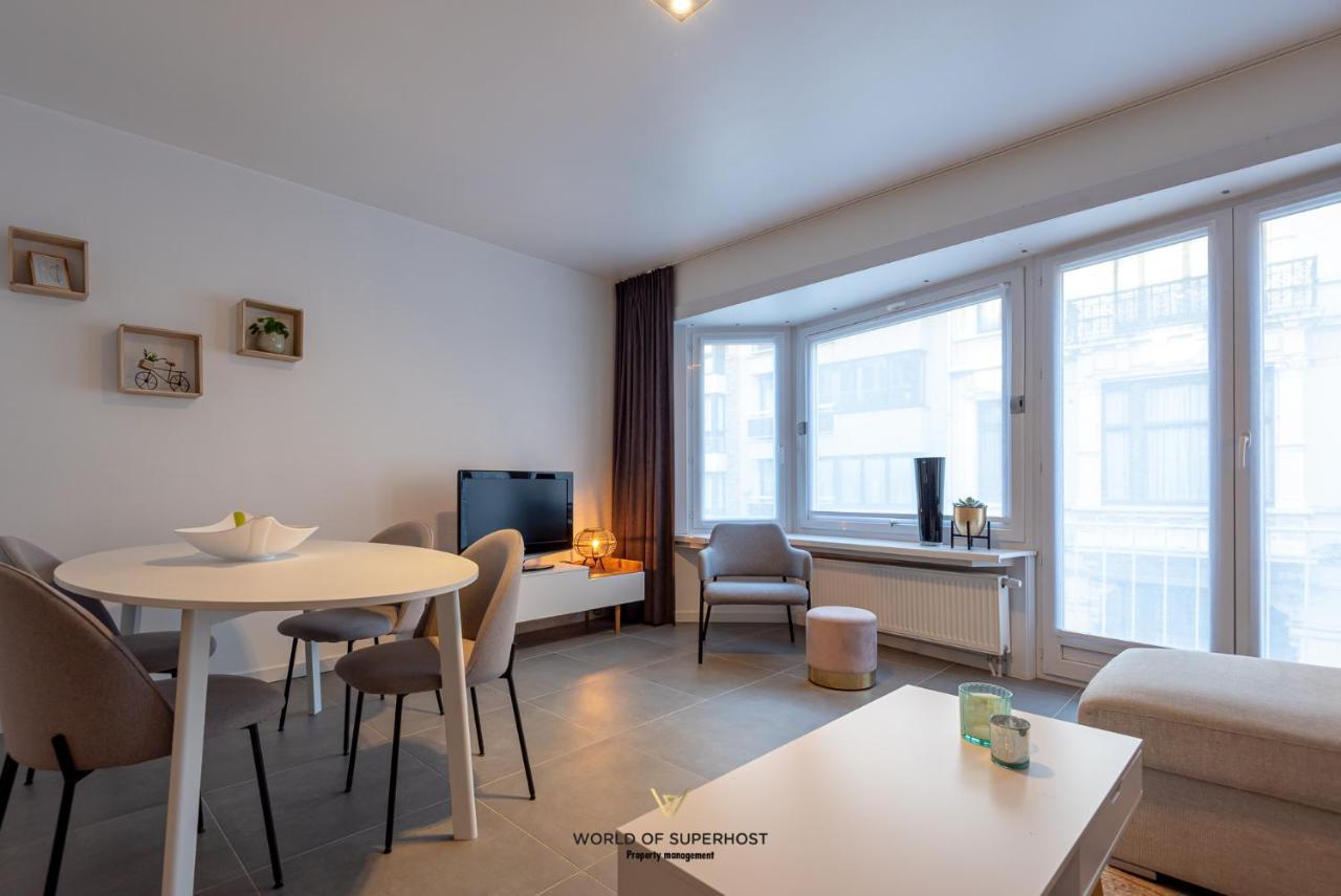 Spacious Apartment Closeby The Sea Up To 6 People! オステンド エクステリア 写真